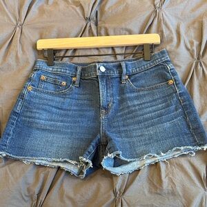 GAP Medium Wash 3” Cutoff Jean Shorts Size 27